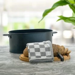 Broodtrommel Met Snijplank - Broodbox - Brood Bewaren - Zwart 9 Broodtrommel Met Snijplank - Broodbox - Brood Bewaren - Zwart -Dagelijkse Producten Winkel 1200x1200 703
