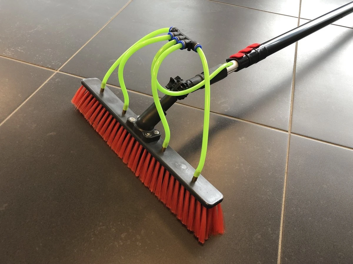 Aqua2Go Telescoopsteel 7,2 Meter - Lichtgewicht Aluminium - 40 Cm. Borstel - Ramen Wassen - Zonnepanelen 5 Aqua2Go Telescoopsteel 7,2 Meter - Lichtgewicht Aluminium - 40 Cm. Borstel - Ramen Wassen - Zonnepanelen - Afbeelding 5